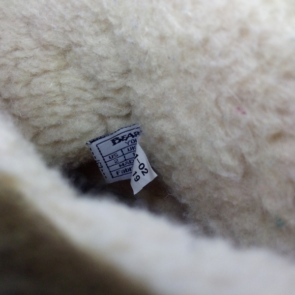 Bearpaw Girls Emma Short Mushroom Suede Shearling-lined Boots - Picture 10 of 14